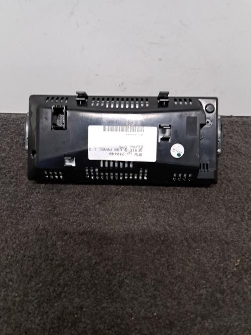 Image Ecran GPS - BMW SERIE 3 E90