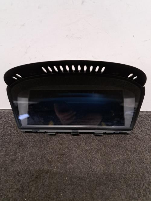 Image Ecran GPS - BMW SERIE 3 E90