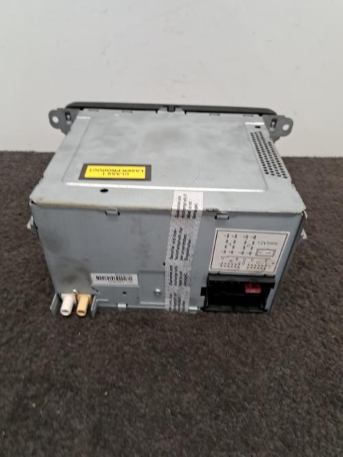 Image Autoradio d'origine - VOLKSWAGEN PASSAT 5