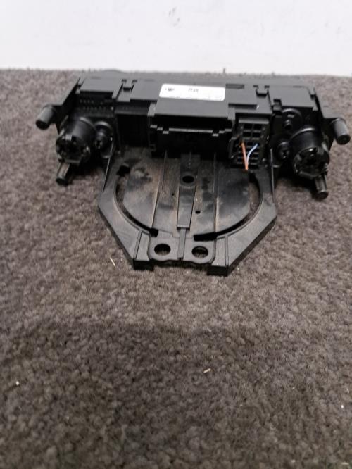 Image Commande chauffage - SKODA CITIGO