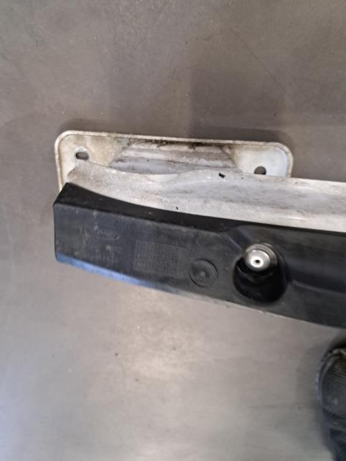Image Renfort pare choc arriere (traverse) - FORD KA 2