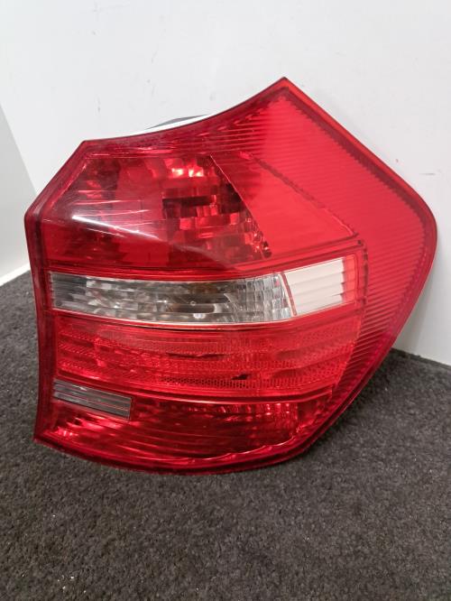 Image Feu arriere principal droit (feux) - BMW SERIE 1 E81