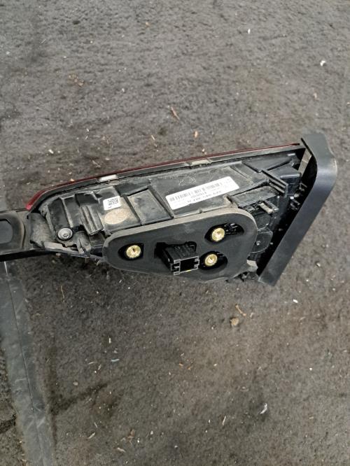 Image Bandeau de feu malle/hayon - SKODA SUPERB 3
