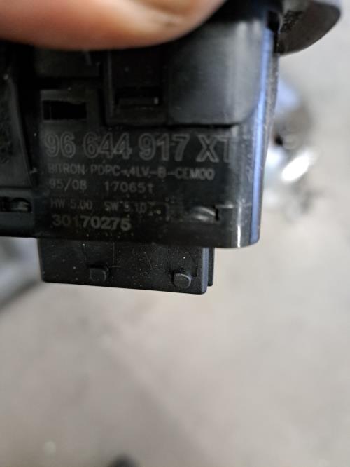 Image Interrupteur de leve vitre avant gauche - CITROEN C5 2
