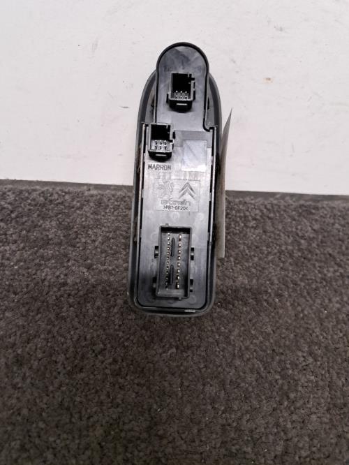 Image Interrupteur de leve vitre avant gauche - CITROEN C5 2