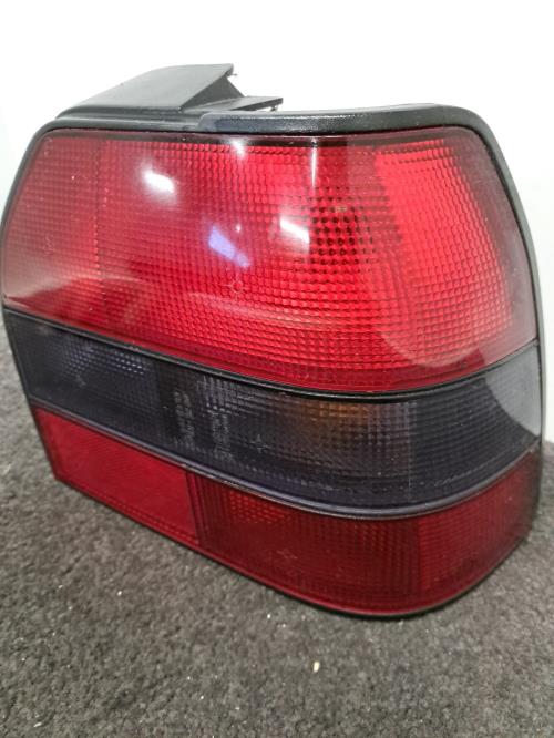 Image Feu arriere principal droit (feux) - RENAULT R19