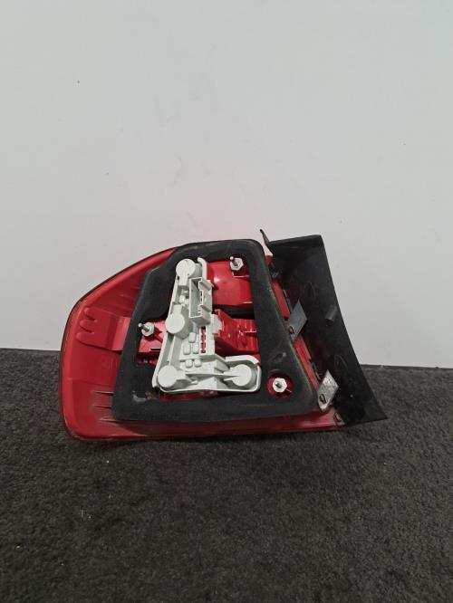 Image Feu arriere principal droit (feux) - BMW SERIE 3 E90