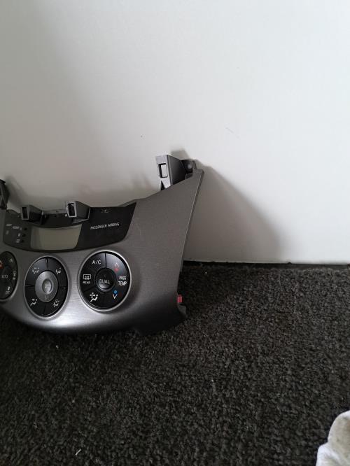 Image Commande chauffage - TOYOTA RAV4 3