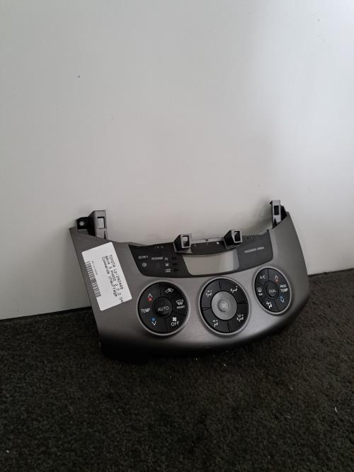 Image Commande chauffage - TOYOTA RAV4 3
