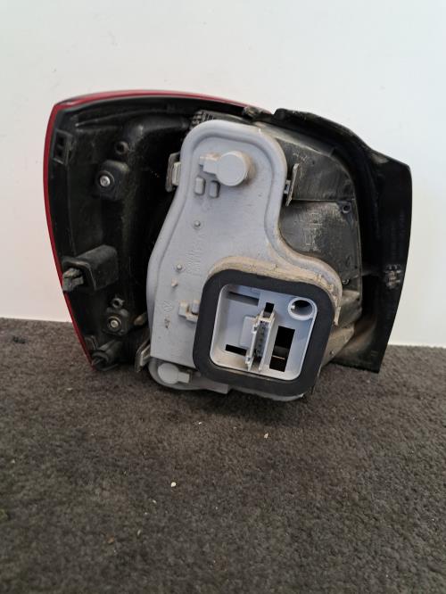 Image Feu arriere principal droit (feux) - VOLKSWAGEN POLO 5