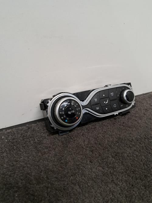 Image Commande chauffage - RENAULT TWINGO 3