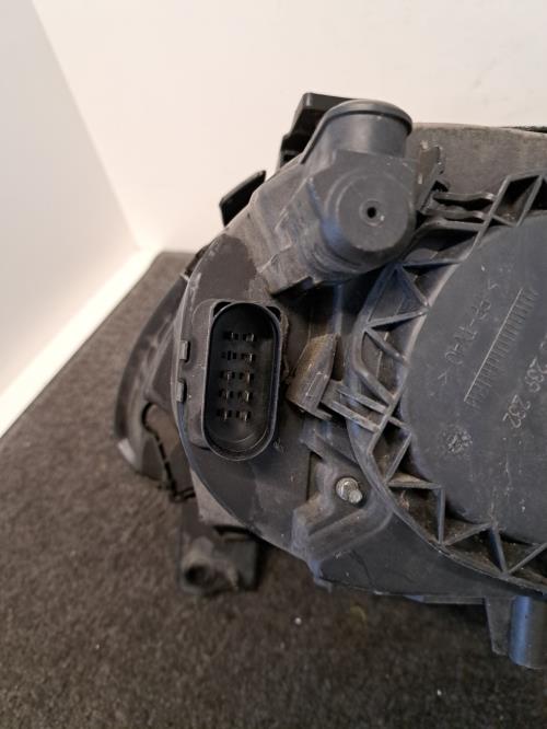 Image Optique avant principal droit (feux)(phare) - VOLKSWAGEN TOURAN 1
