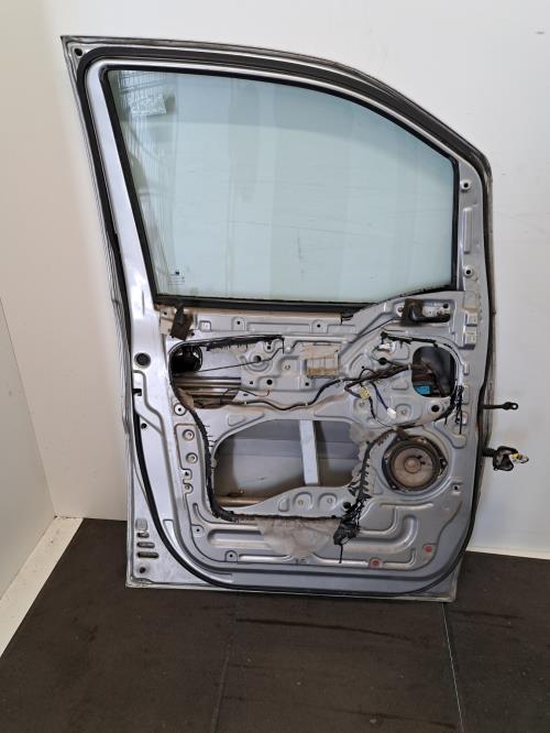 Image Porte avant gauche - HYUNDAI SATELLITE 1