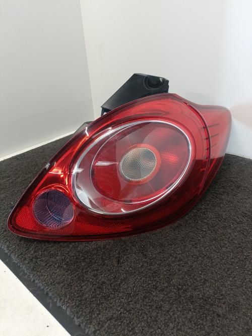 Image Feu arriere principal droit (feux) - FORD KA 2
