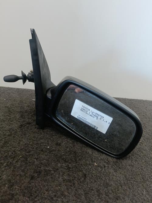 Image Retroviseur droit - TOYOTA YARIS 1