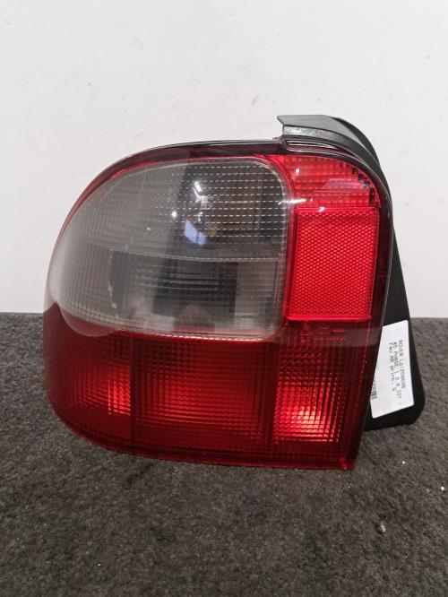 Image Feu arriere principal gauche (feux) - ROVER 45