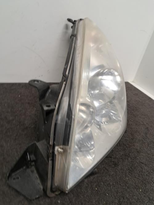 Image Optique avant principal gauche (feux)(phare) - TOYOTA COROLLA VERSO 2