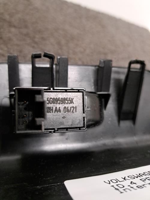 Image Interrupteur de leve vitre avant droit - VOLKSWAGEN ID.4 PERFORMANCE