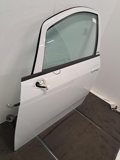 Image Porte avant gauche - FIAT PUNTO 3