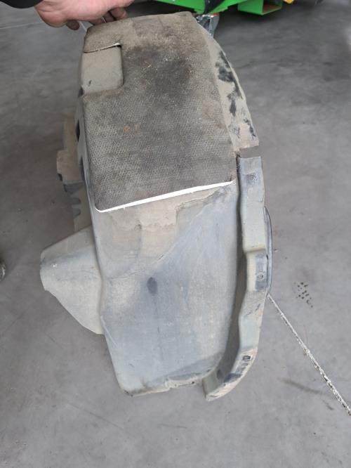 Image Pare boue arriere droit - FIAT 500E