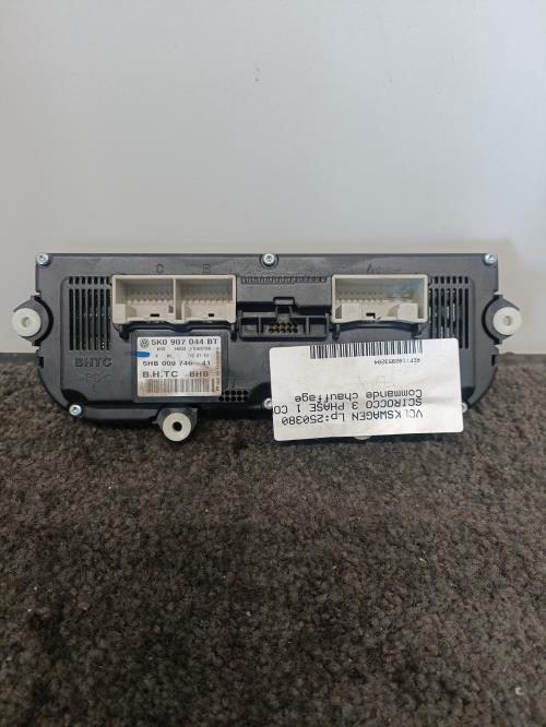 Image Commande chauffage - VOLKSWAGEN SCIROCCO 3