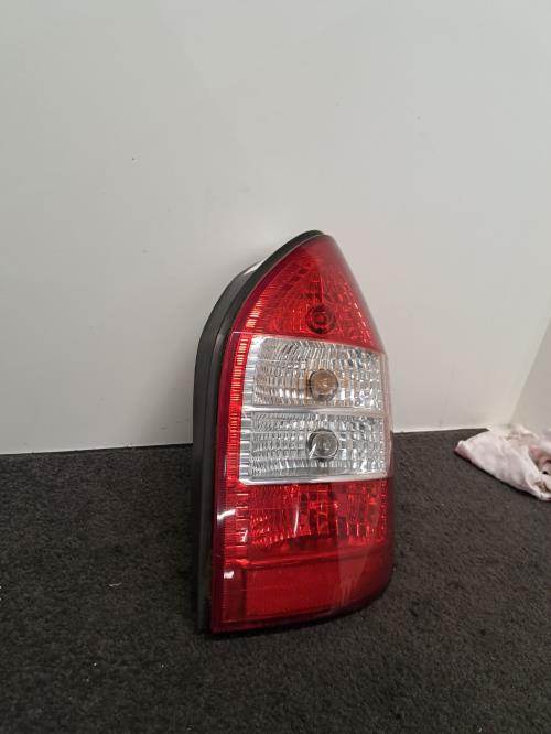 Image Feu arriere principal droit (feux) - OPEL ZAFIRA A