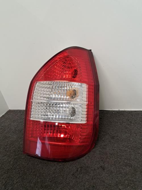 Image Feu arriere principal droit (feux) - OPEL ZAFIRA A