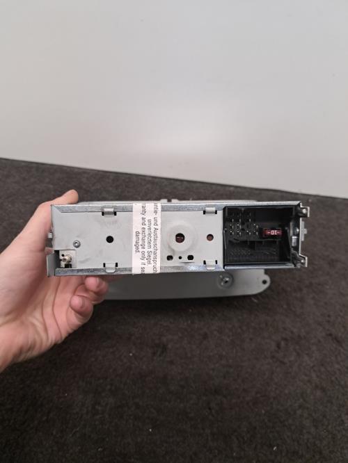 Image Autoradio d'origine - SEAT IBIZA 4