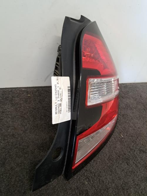 Image Feu arriere principal droit (feux) - RENAULT TWINGO 3