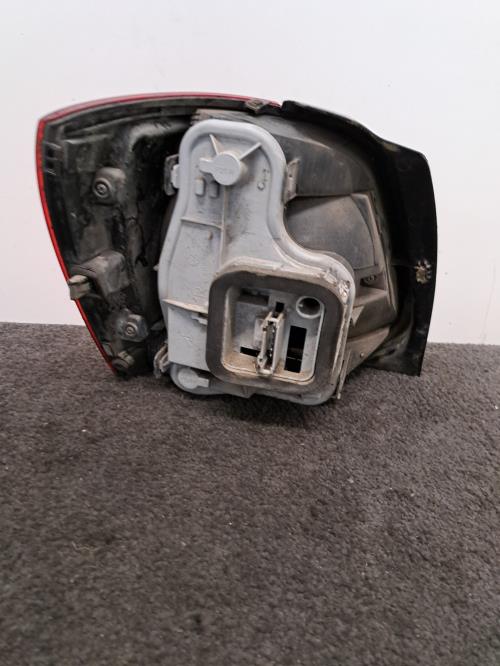 Image Feu arriere principal droit (feux) - VOLKSWAGEN POLO 5