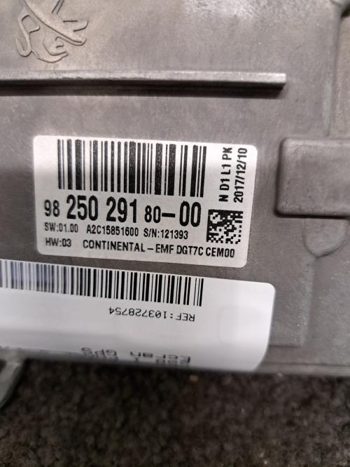 Image Ecran GPS - PEUGEOT 208 1