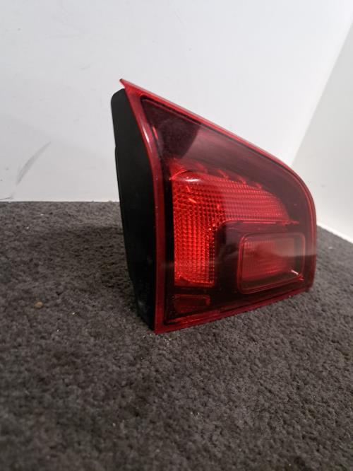 Image Feu arriere secondaire gauche (feux) - OPEL ASTRA J SPORTS