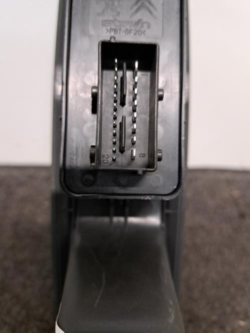 Image Interrupteur de leve vitre avant gauche - CITROEN C4 2