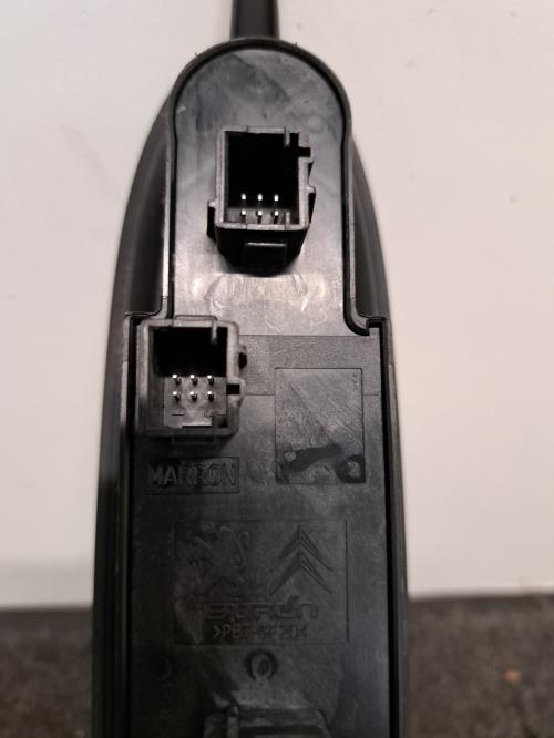 Image Interrupteur de leve vitre avant gauche - CITROEN C4 2