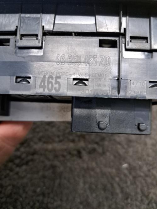 Image Interrupteur de leve vitre avant gauche - CITROEN C5 2
