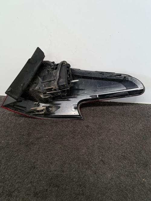 Image Feu arriere principal gauche (feux) - CITROEN C5 2
