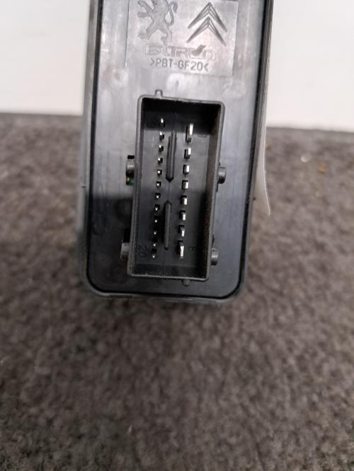 Image Interrupteur de leve vitre avant gauche - CITROEN C5 2