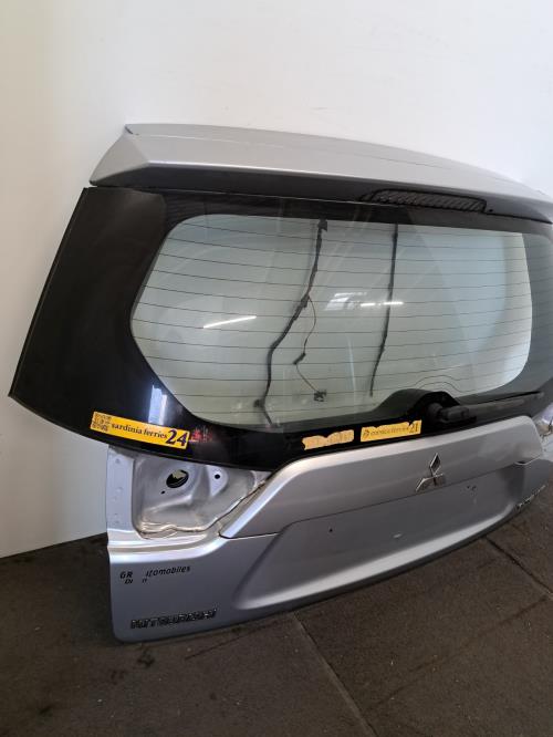 Image Malle/Hayon arriere - MITSUBISHI OUTLANDER 2