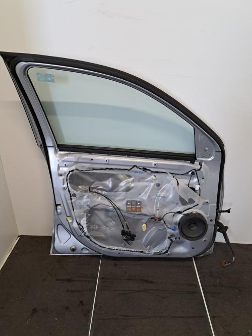 Image Porte avant gauche - MITSUBISHI OUTLANDER 2