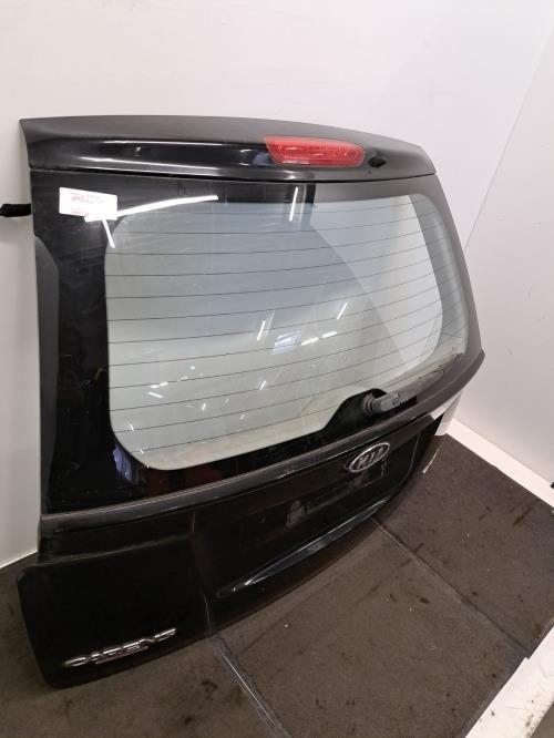 Image Malle/Hayon arriere - KIA CARENS 3