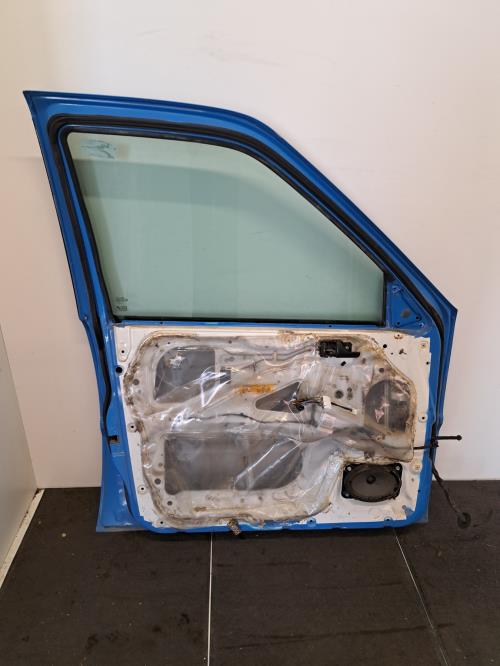 Image Porte avant gauche - NISSAN TERRANO 2