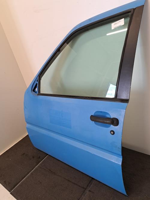 Image Porte avant gauche - NISSAN TERRANO 2