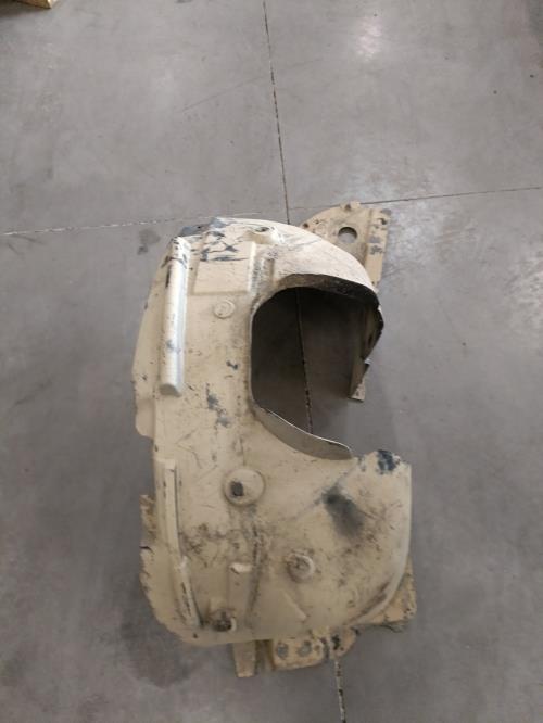 Image Pare boue avant gauche - CITROEN C3 3