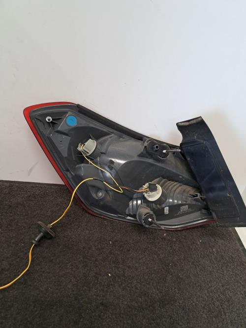 Image Feu arriere principal droit (feux) - FORD FOCUS 4