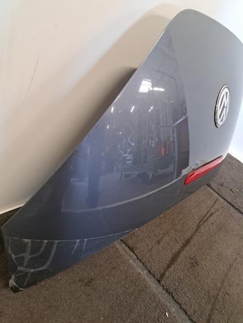 Image Malle/Hayon arriere - VOLKSWAGEN NEW BEETLE 1