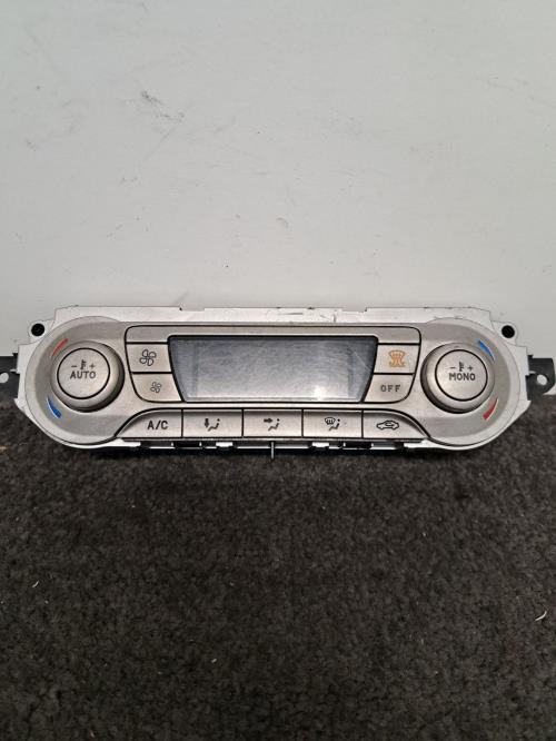 Image Commande chauffage - FORD KUGA 1
