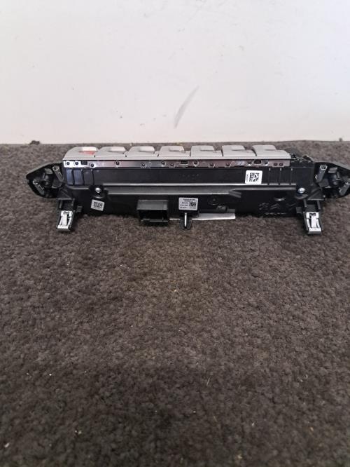 Image Commande chauffage - PEUGEOT 5008 2