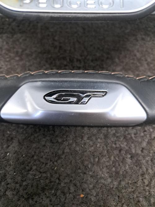 Image Volant - PEUGEOT 5008 2