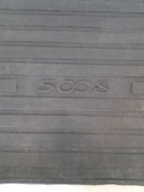 Image Tapis de coffre - PEUGEOT 5008 2