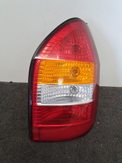 Image Feu arriere principal droit (feux) - OPEL ZAFIRA A